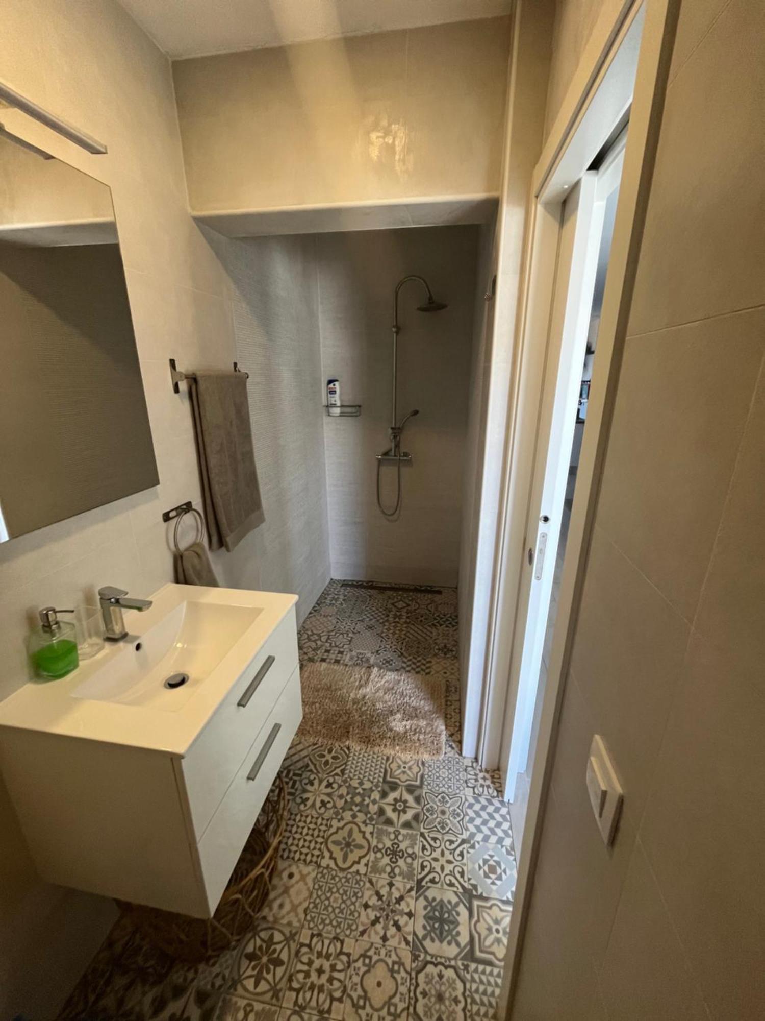 شقة Sea View Penthouse With Large Terrace لوس كريستيانوس المظهر الخارجي الصورة