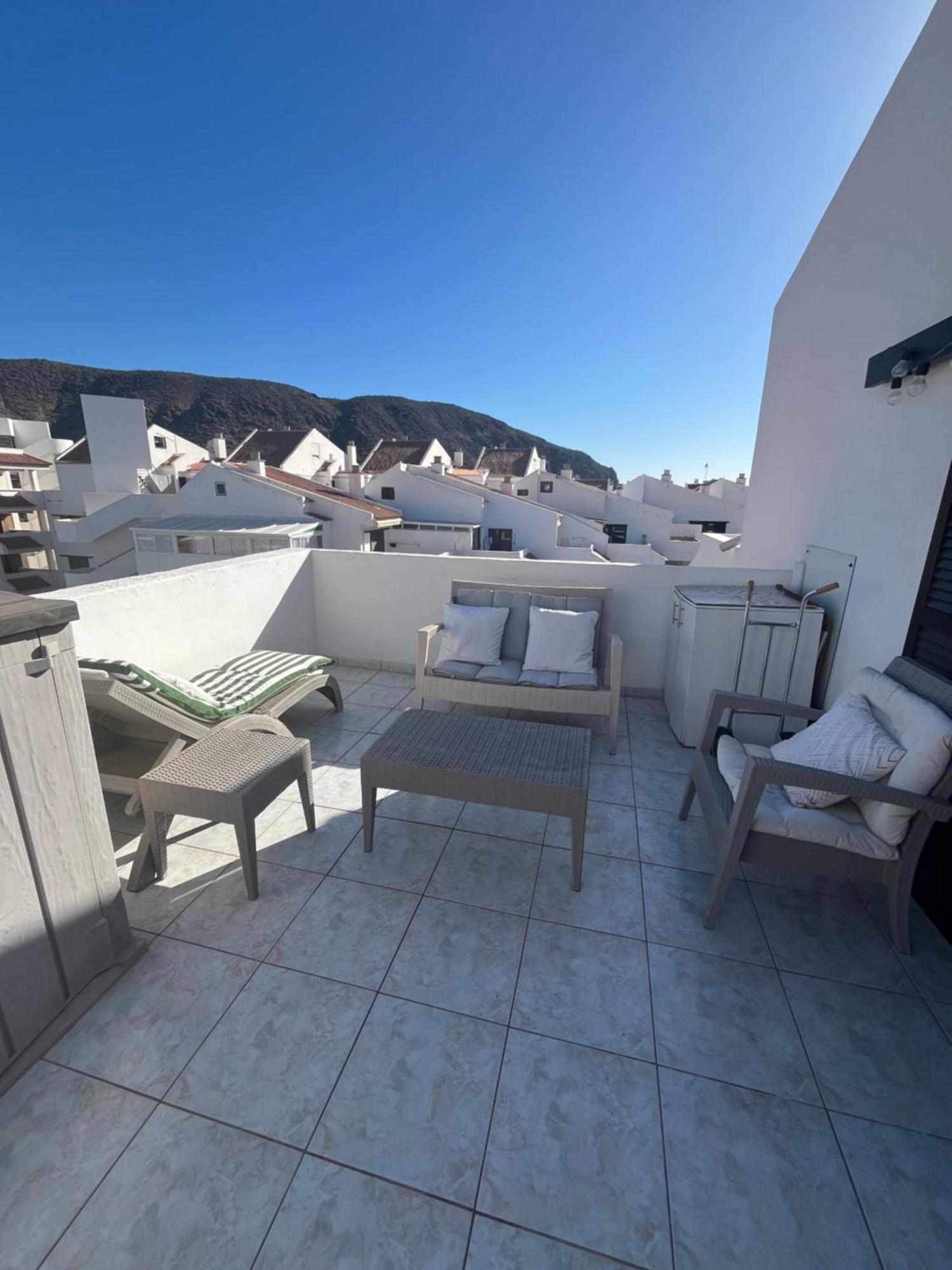 شقة Sea View Penthouse With Large Terrace لوس كريستيانوس المظهر الخارجي الصورة