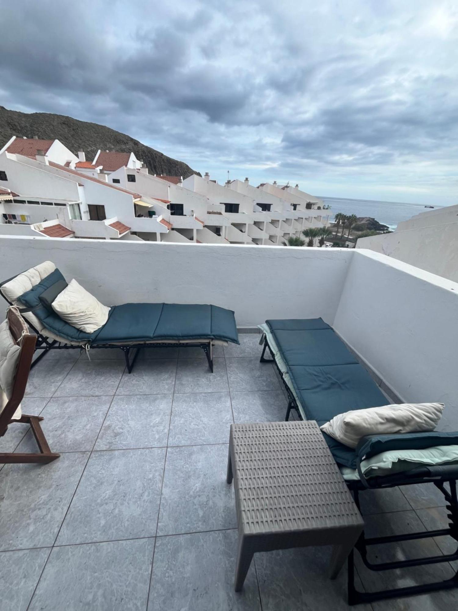 شقة Sea View Penthouse With Large Terrace لوس كريستيانوس المظهر الخارجي الصورة